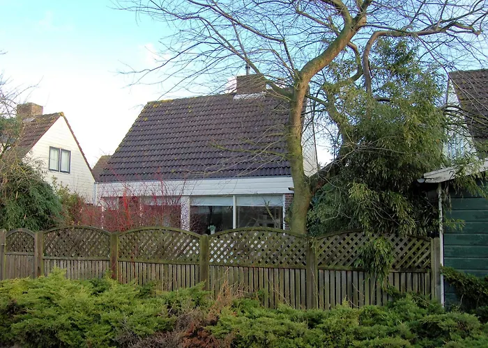 Holiday Home In Noordwijkerhout By Forest & Lake