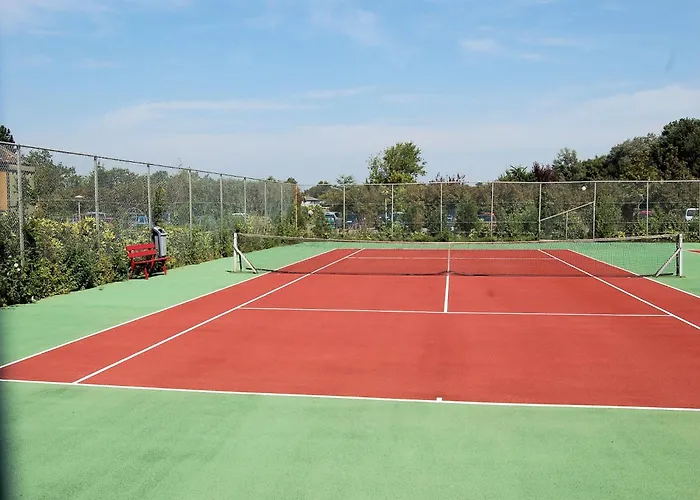 Holiday home Holiday Home In Noordwijkerhout By Forest & Lake *