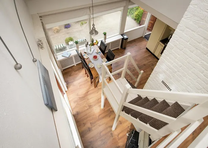 Dom wakacyjny In By Forest & *