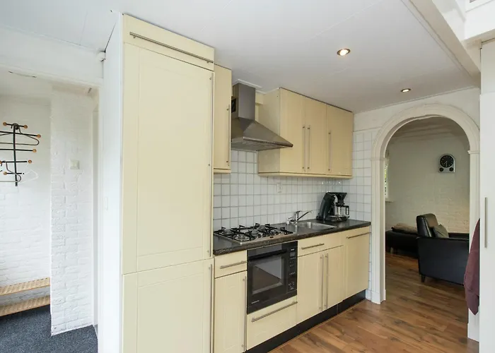 In By Forest & * Noordwijkerhout